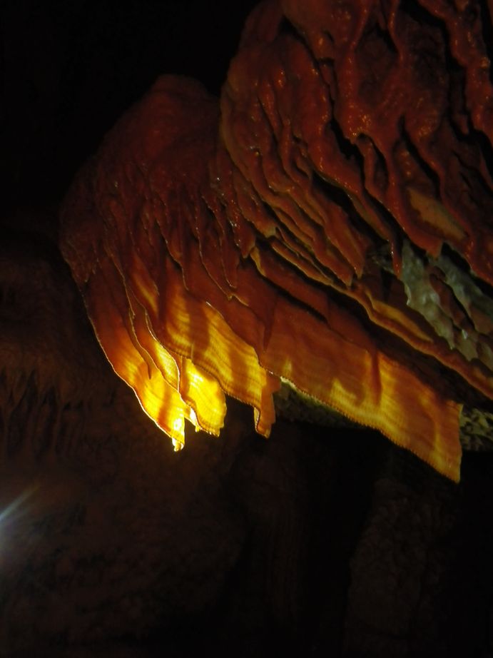 Spéléologie gorges du Tarn Grotte de la CLujade